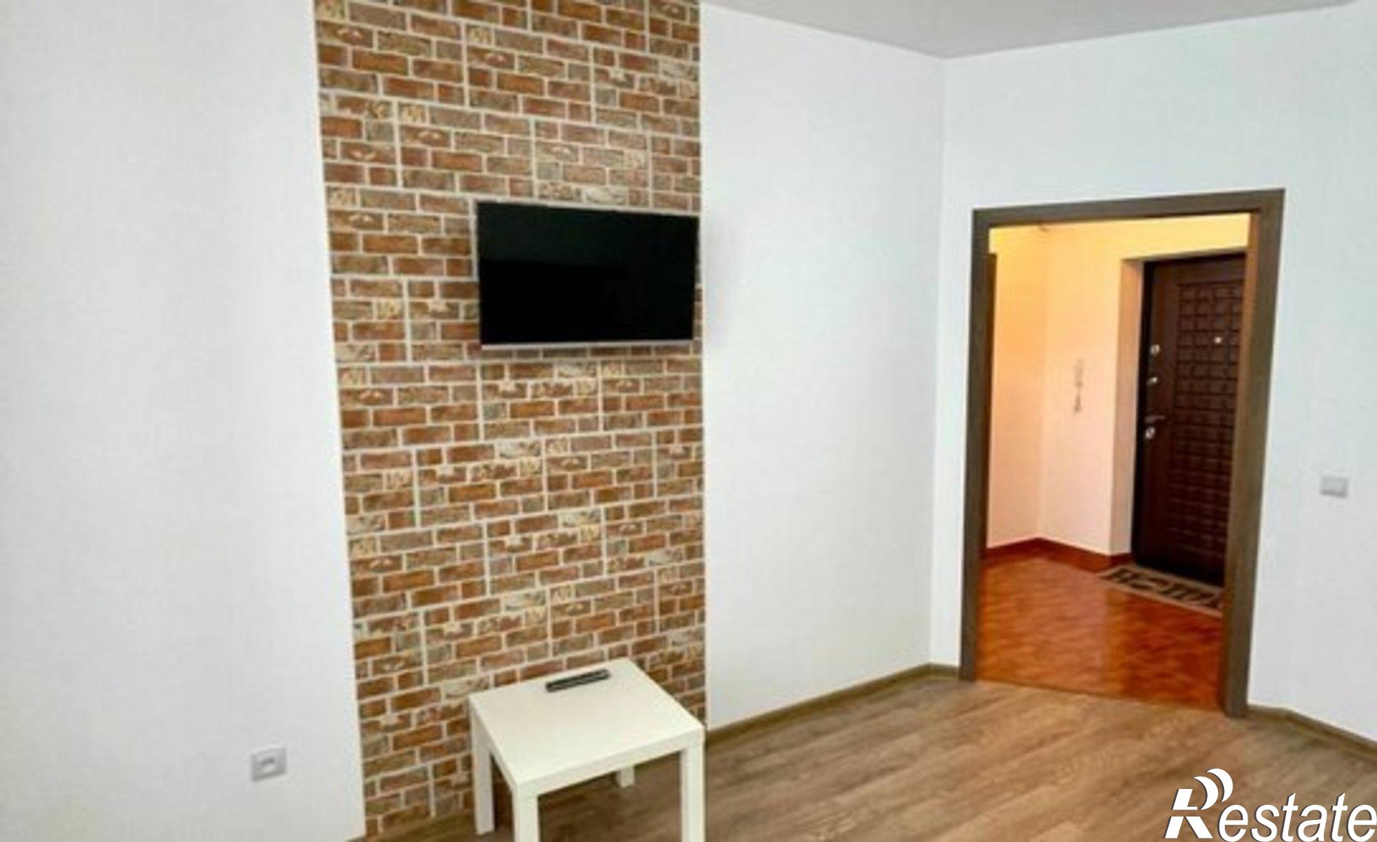 Купить квартиру за 5 600 000 рублей на Автомобильная улица, 24