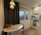 2-комн, 50кв м, этаж 2/10 ул Эпроновская, 27