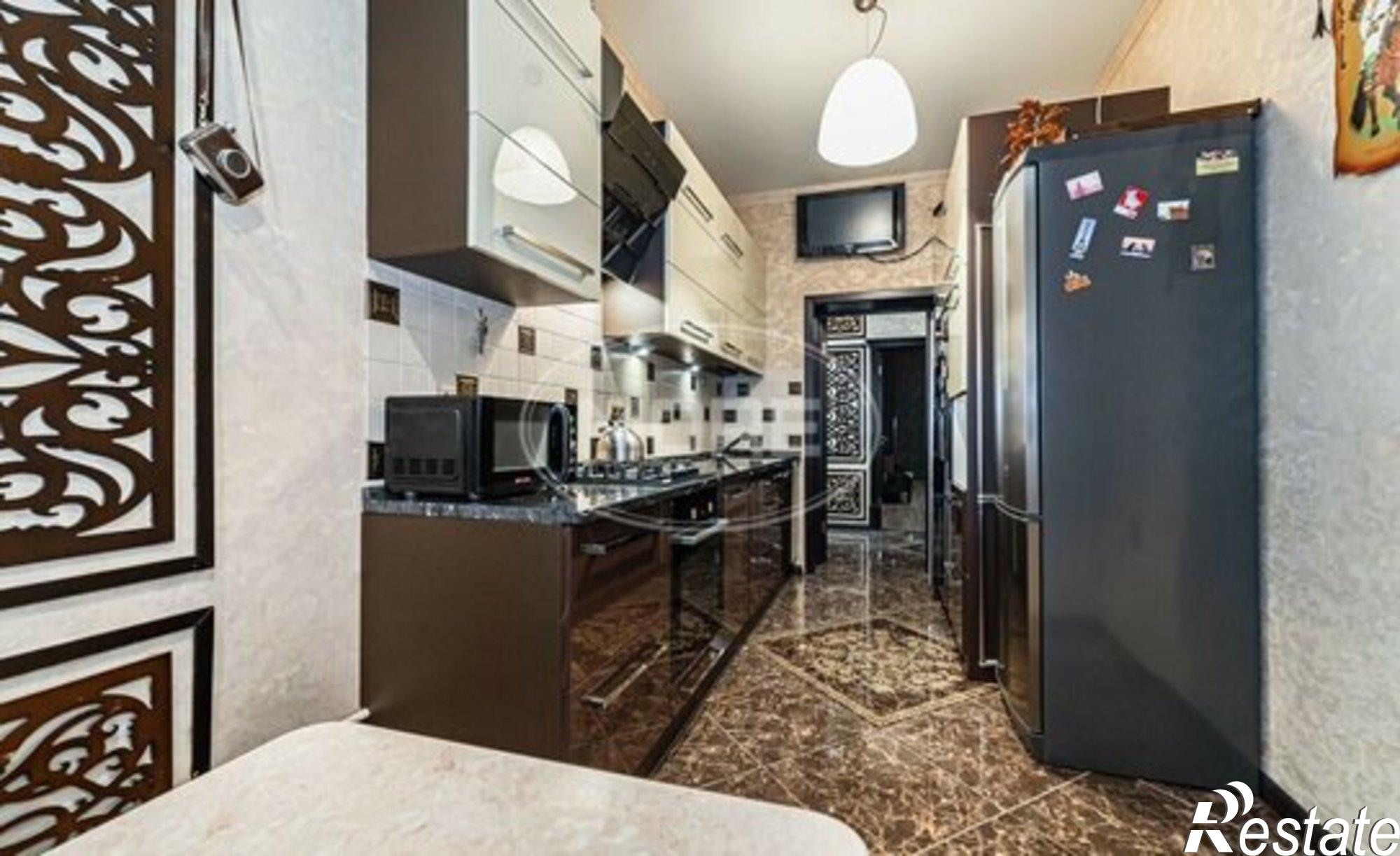 Купить квартиру за 10 500 000 рублей на Угловая улица, 8