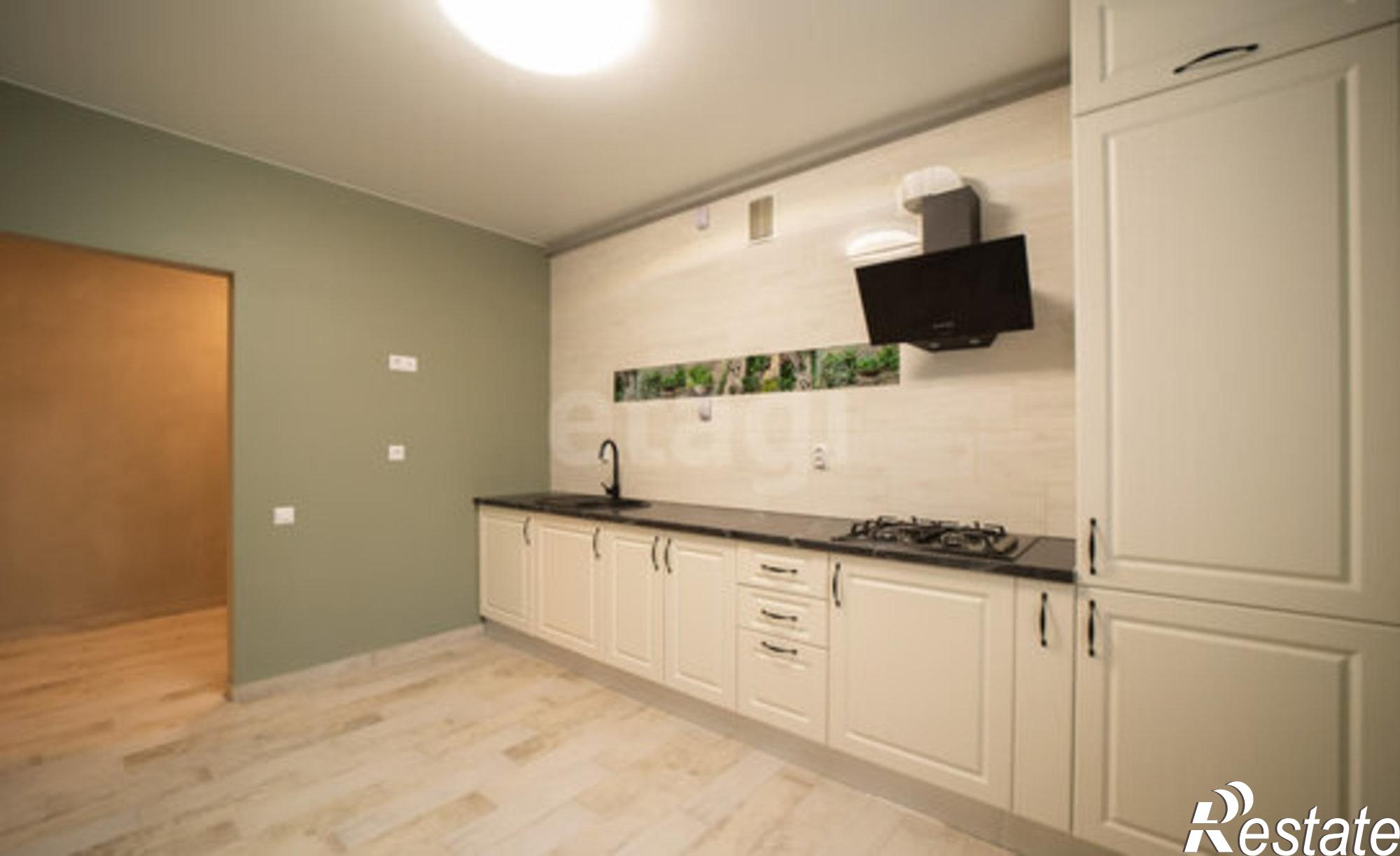 Купить квартиру за 8 200 000 рублей на Арсенальный пер, 14