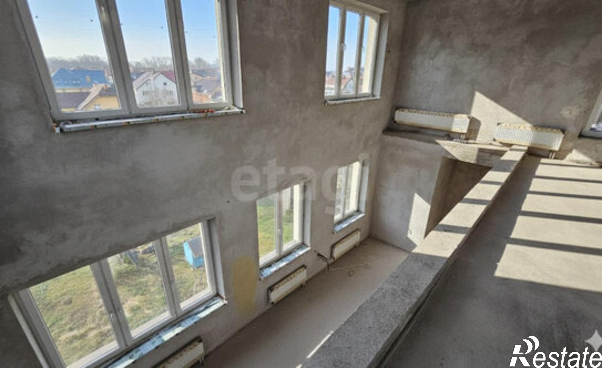 Купить квартиру за 14 500 000 рублей на ул Михаила Светлова, 20