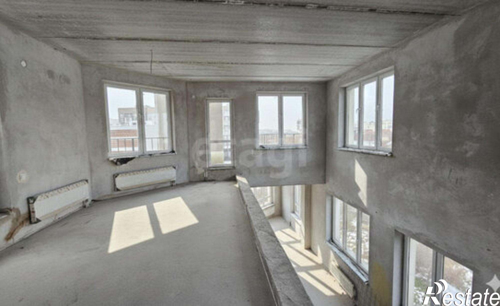 Купить квартиру за 14 500 000 рублей на ул Михаила Светлова, 20