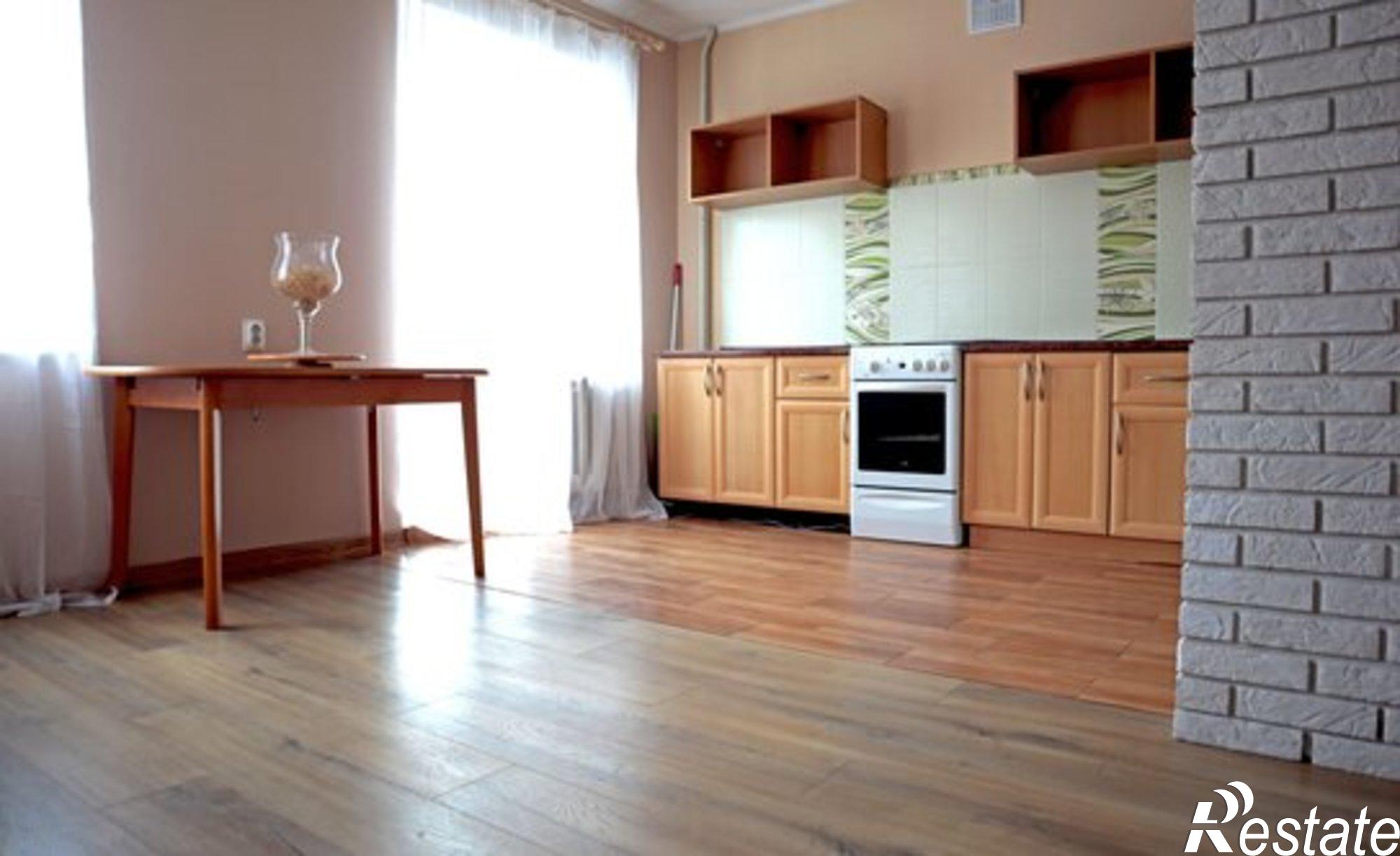 Купить квартиру за 8 414 600 рублей на ул Брусничная, 13