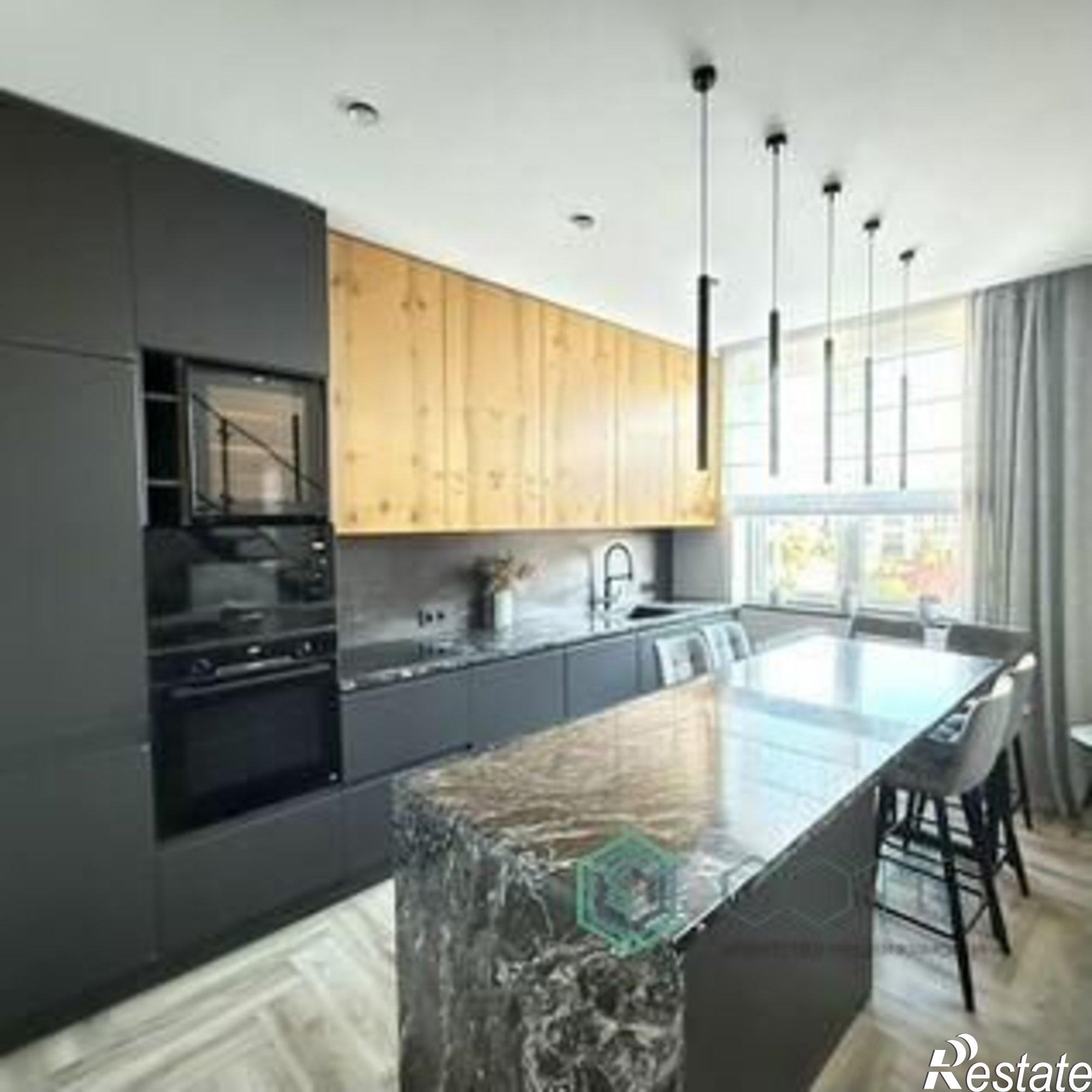 Купить квартиру за 26 490 000 рублей на ул Куйбышева, 68