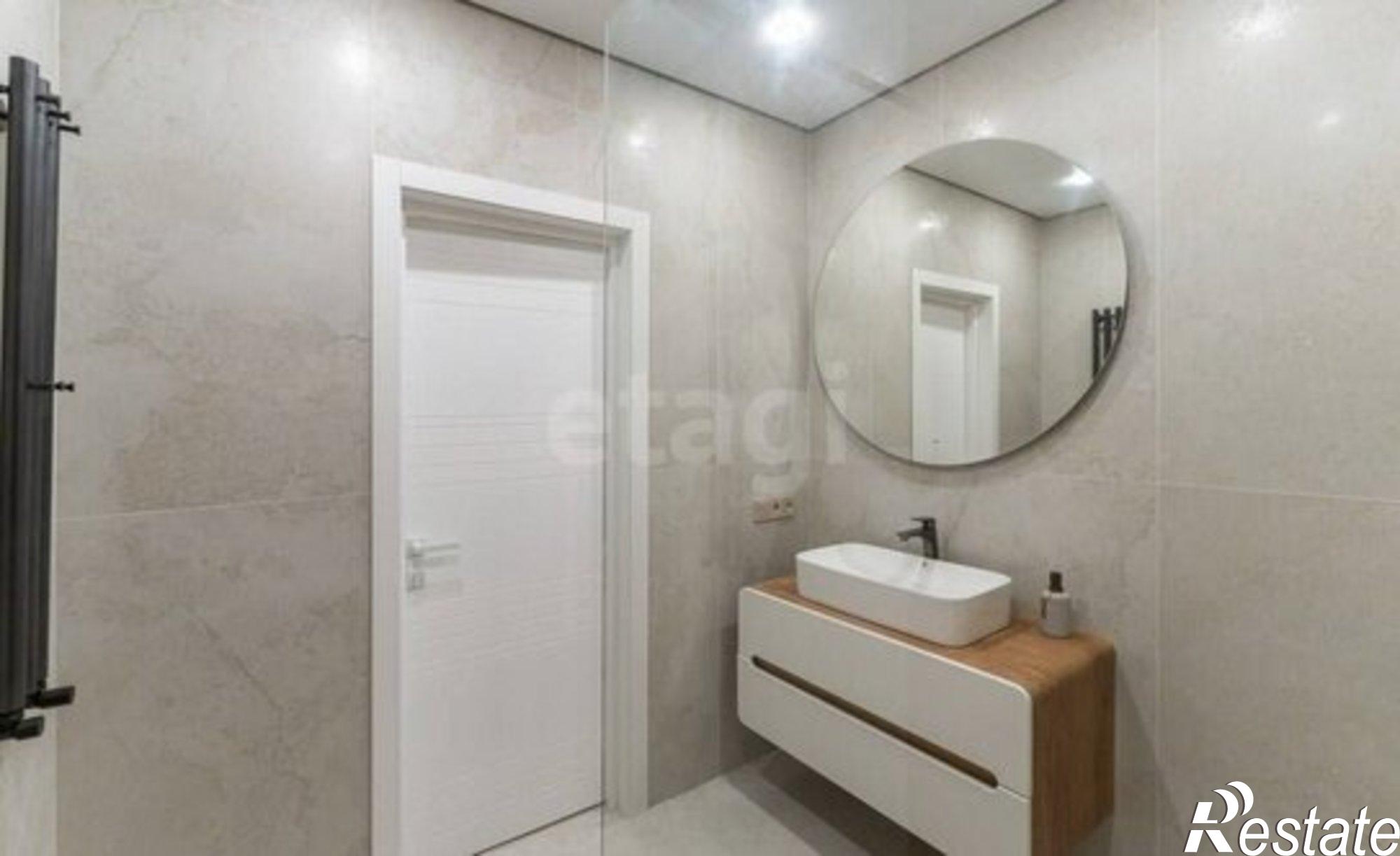 Купить квартиру за 11 300 000 рублей на проспект Калинина, 113А