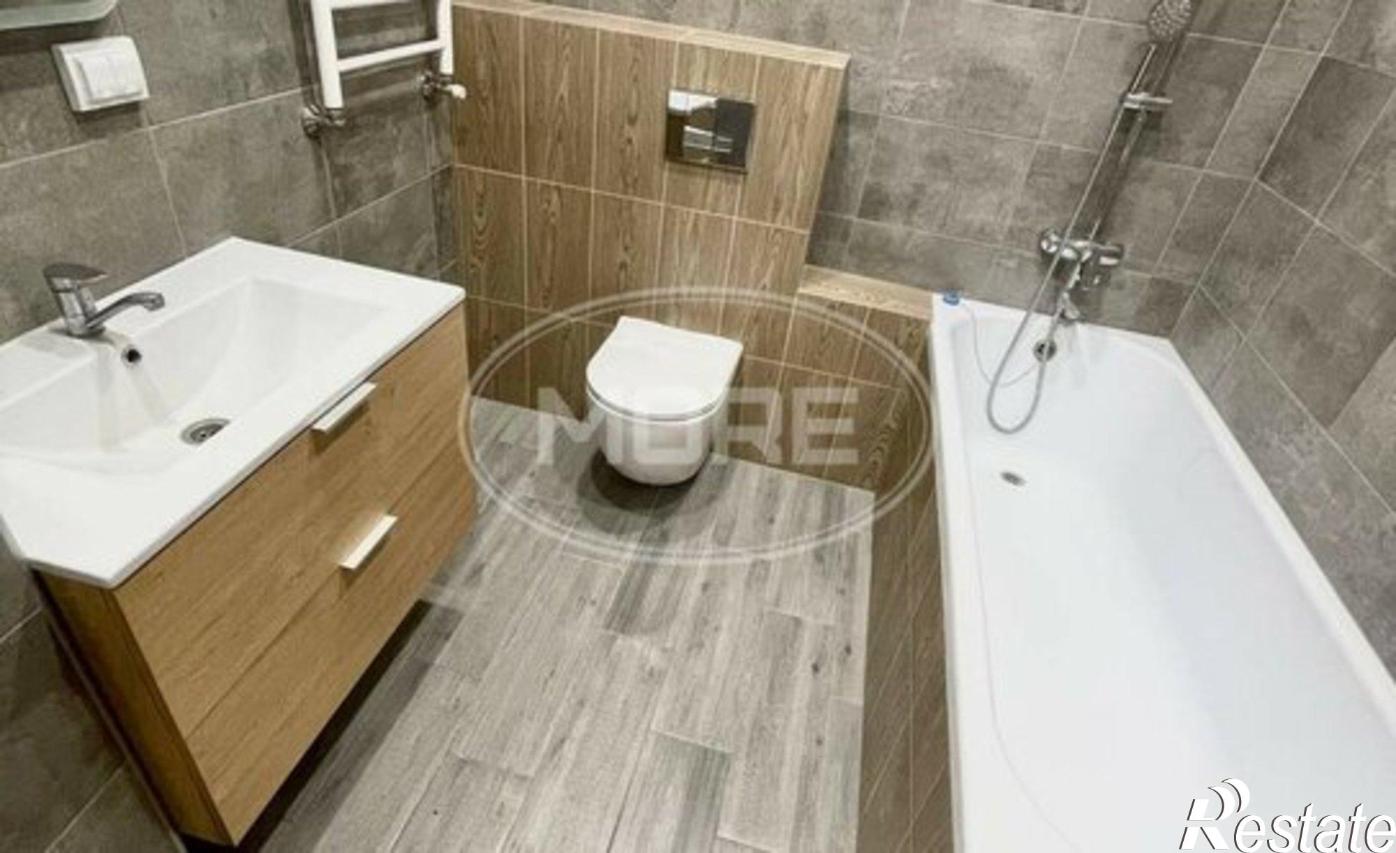 Купить квартиру за 10 300 000 рублей на Миргородская улица, 2