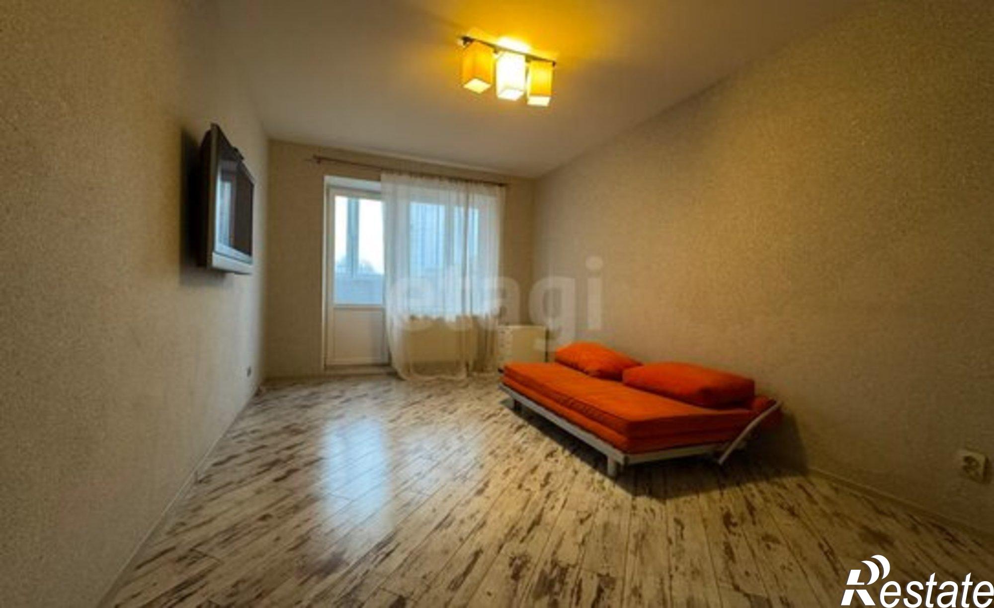 Купить квартиру за 8 000 000 рублей на Юбилейная улица, 8