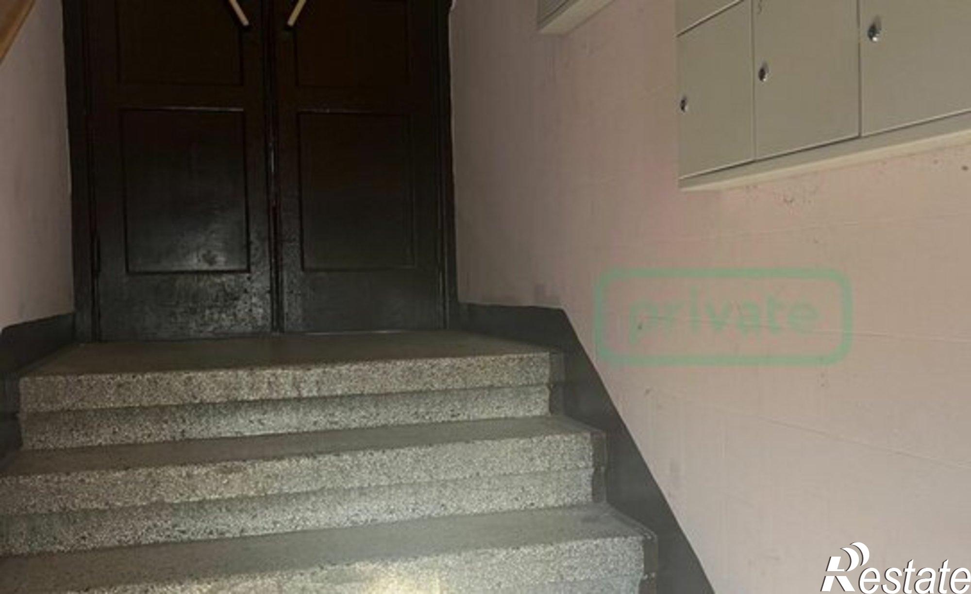 Купить квартиру за 8 500 000 рублей на Колёсная улица, 6