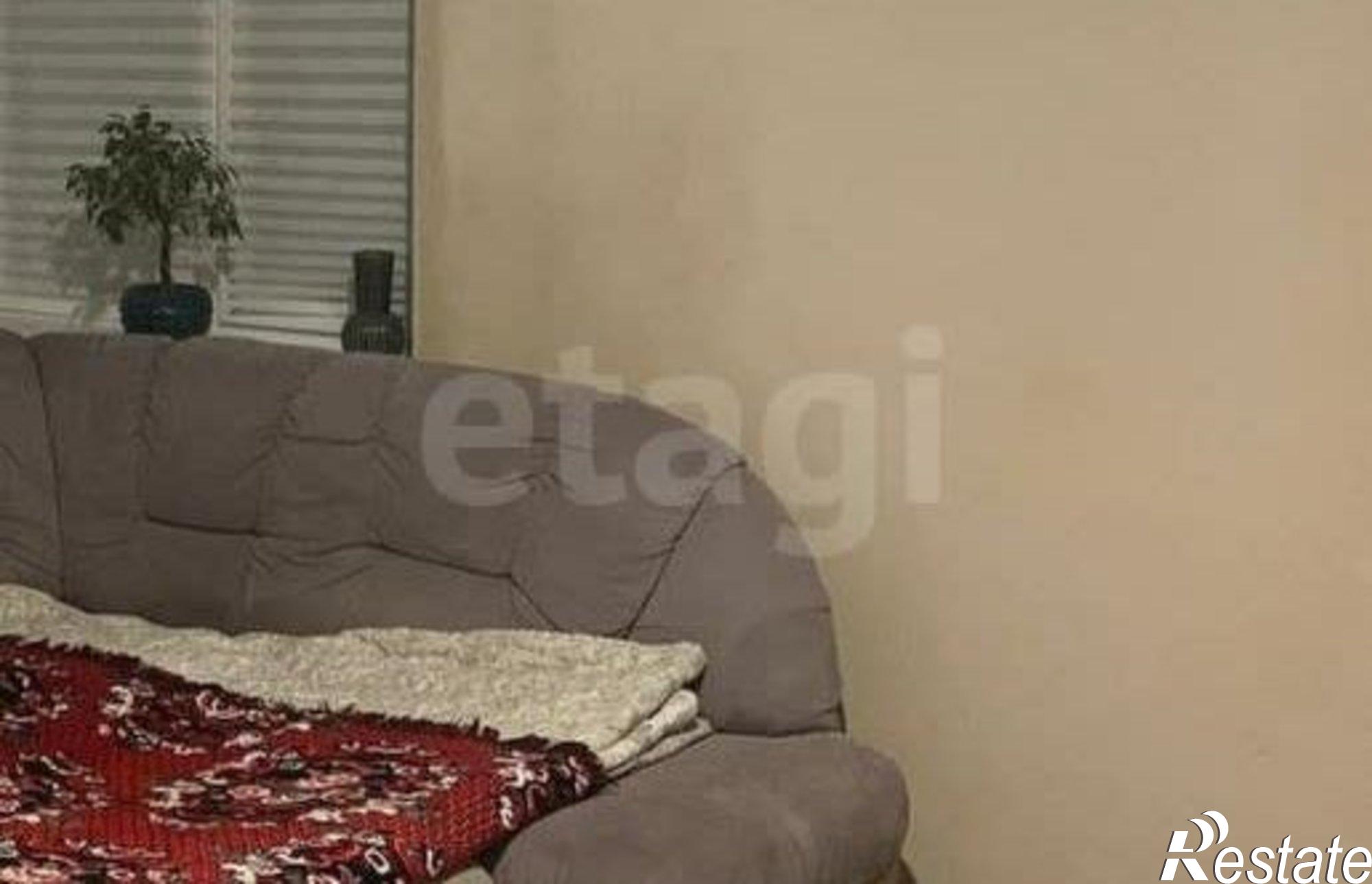 Купить квартиру за 10 210 000 рублей на ул Бердянская, 6