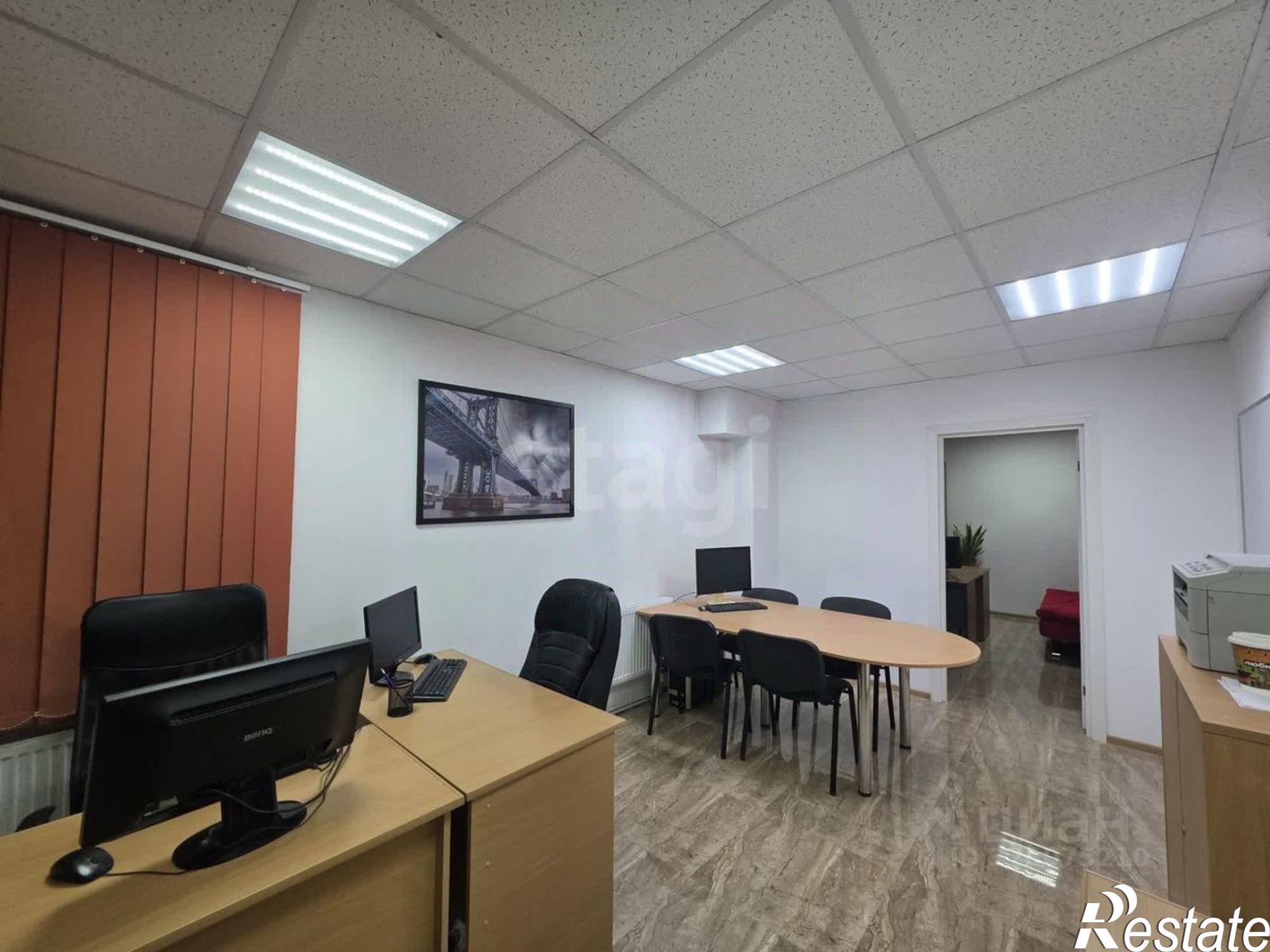 Купить офис, помещение под офис за 6 843 580 рублей на ул Ю.Гагарина, 16Г