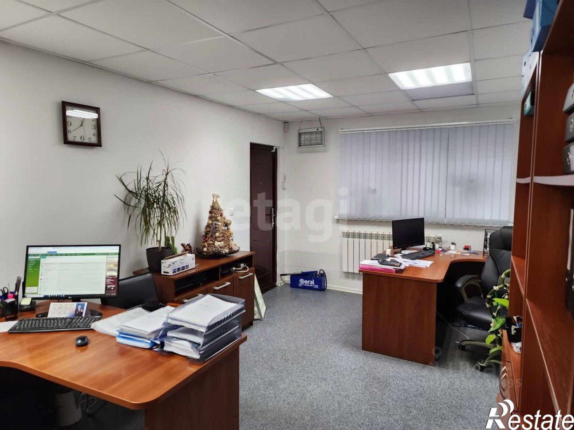 Купить офис, помещение под офис за 3 809 800 рублей на Киевская улица, 121В