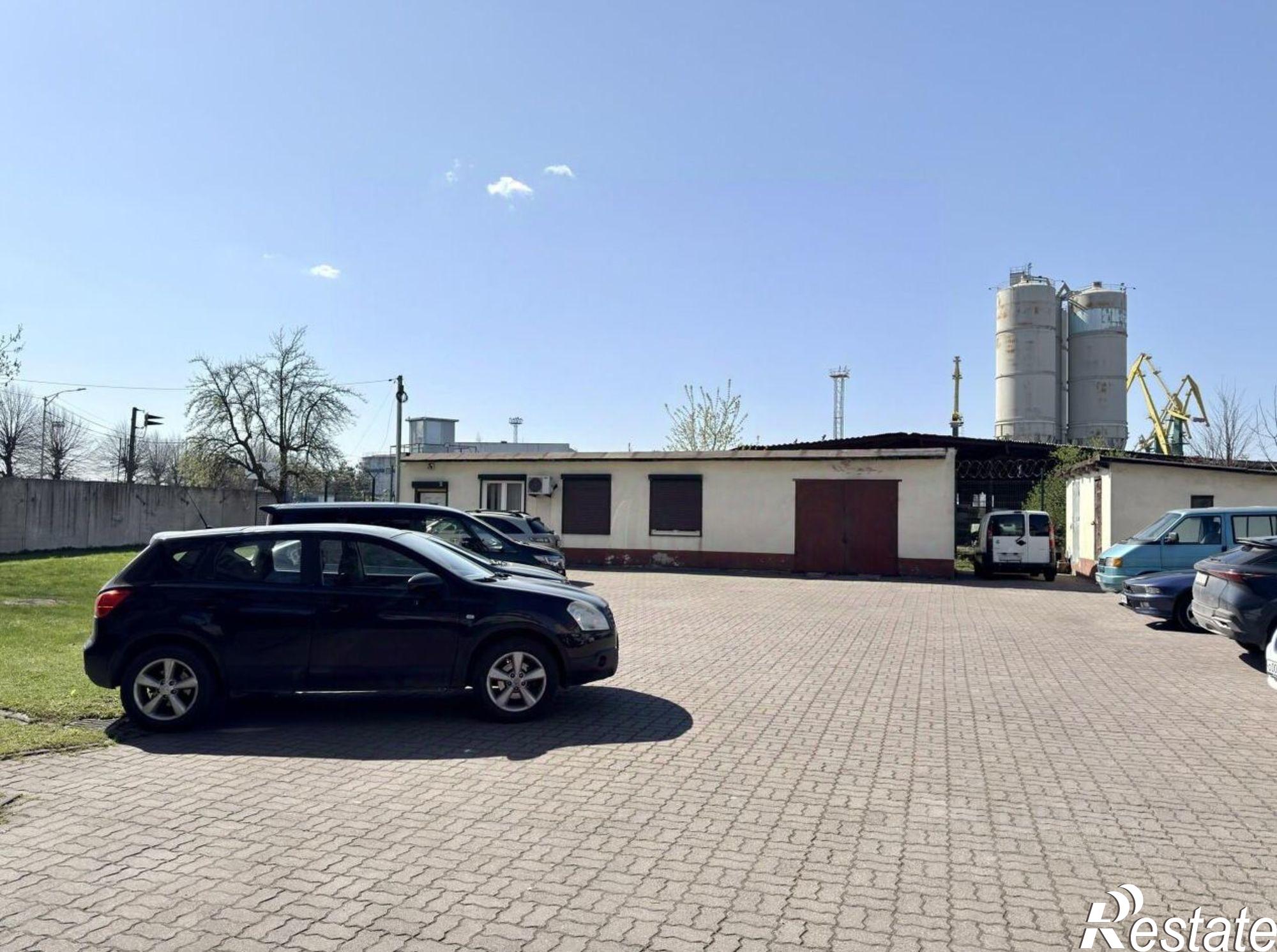 Купить офис, помещение под офис за 44 944 000 рублей на ул Портовая, 68