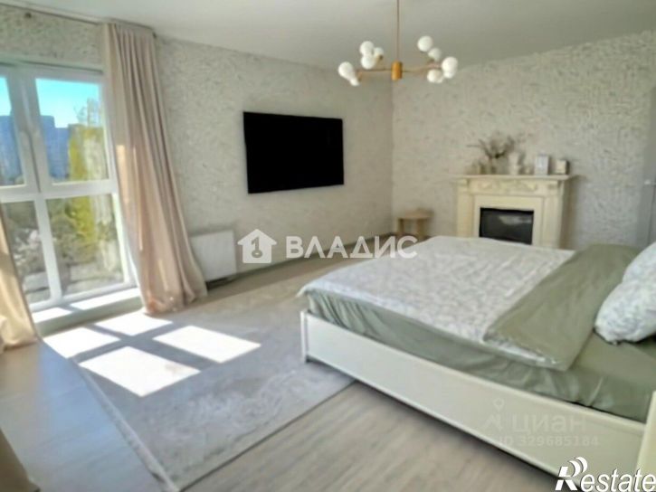 3-комн квартира ул Старокаменная, 3А,  д. 3А