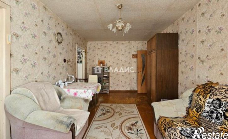 4-комн квартира Батальная улица, 79,  д. 79