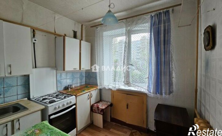4-комн квартира Батальная улица, 79,  д. 79
