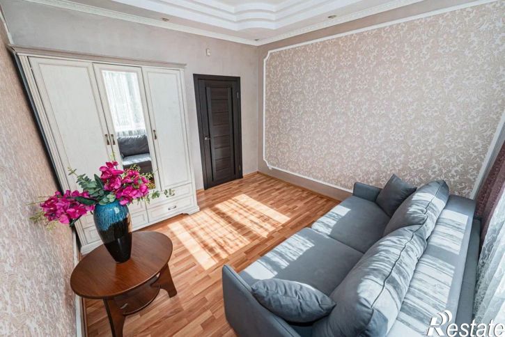 3-комн квартира ул Багратиона, 115,  д. 115