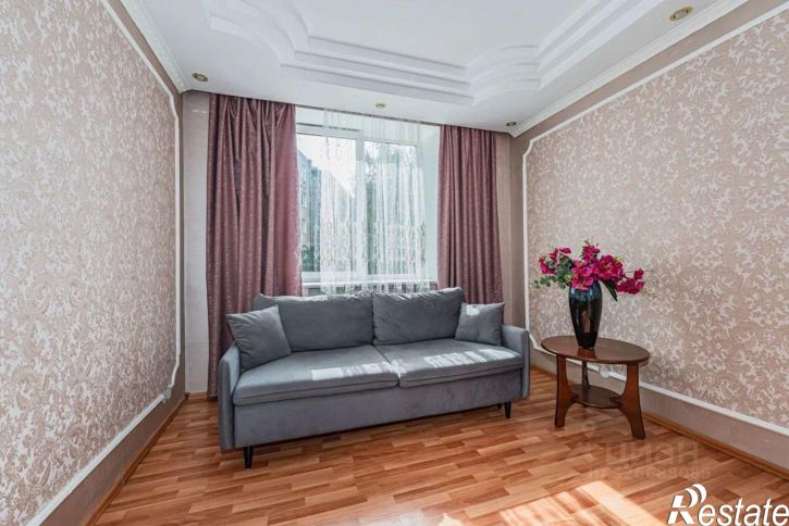 3-комн квартира ул Багратиона, 115,  д. 115