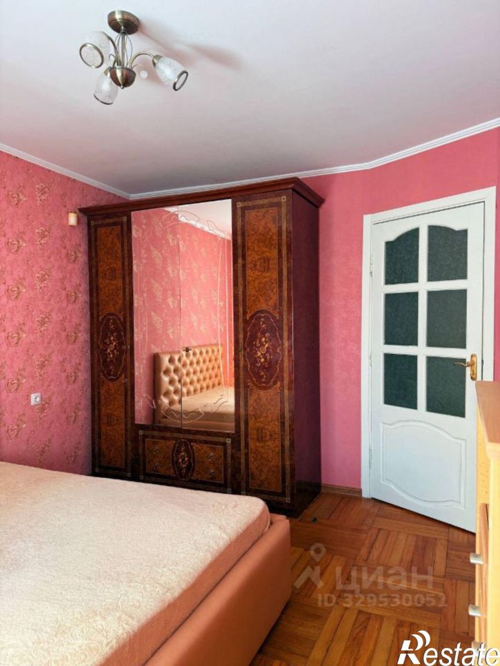 2-комн квартира улица Алябьева, 21,  д. 21