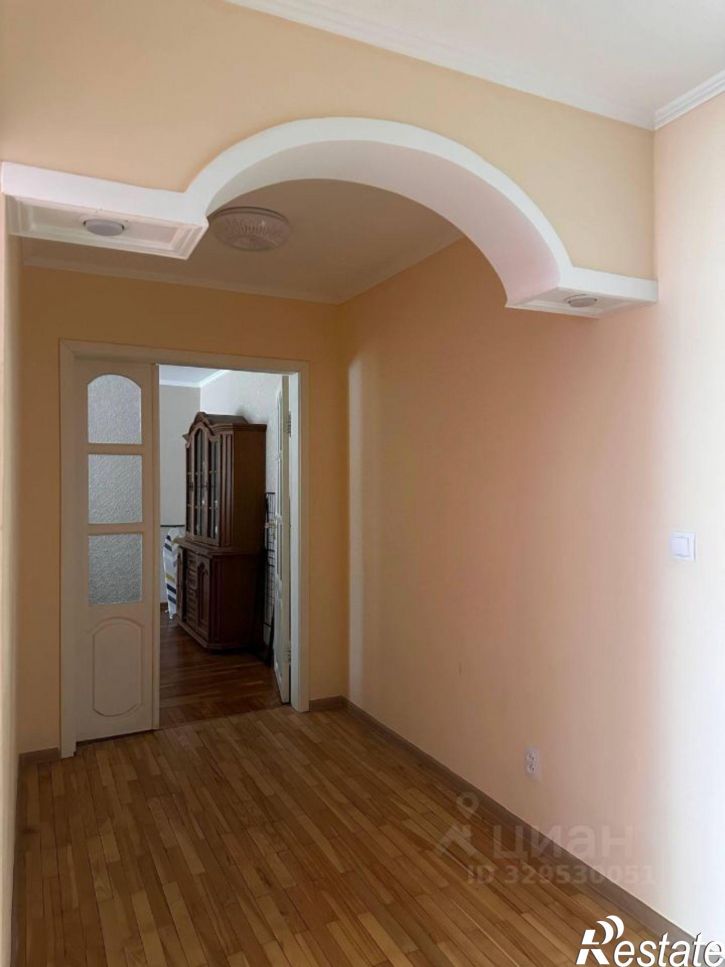 2-комн квартира улица Алябьева, 21,  д. 21