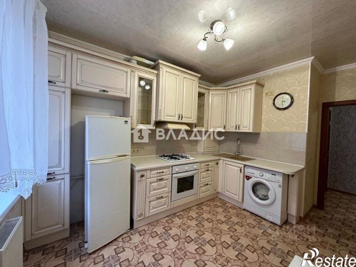 2-комн квартира улица Аксакова, 102А,  д. 102А