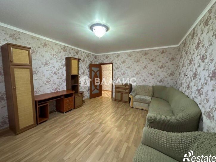 2-комн квартира улица Аксакова, 102А,  д. 102А