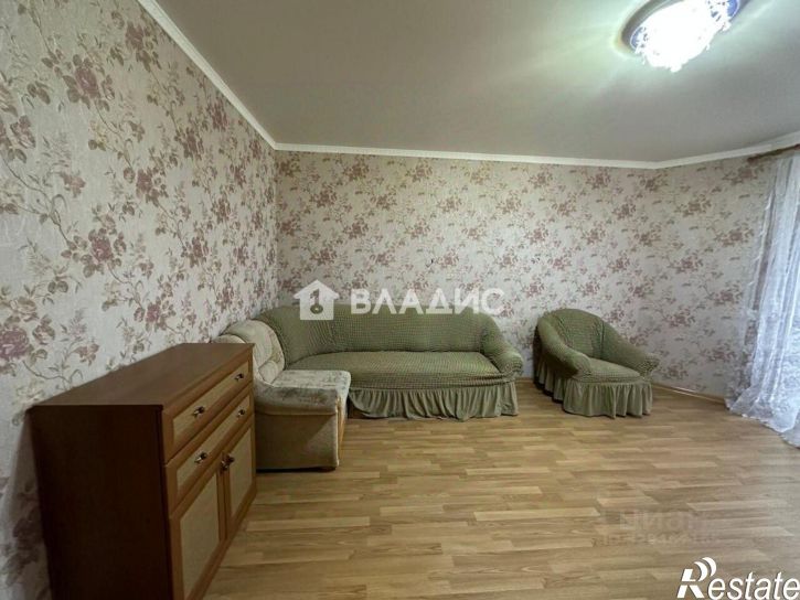 2-комн квартира улица Аксакова, 102А,  д. 102А