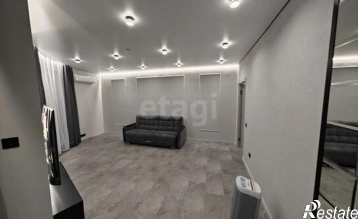 2-комн квартира ул Гайдара, 90,  д. 90