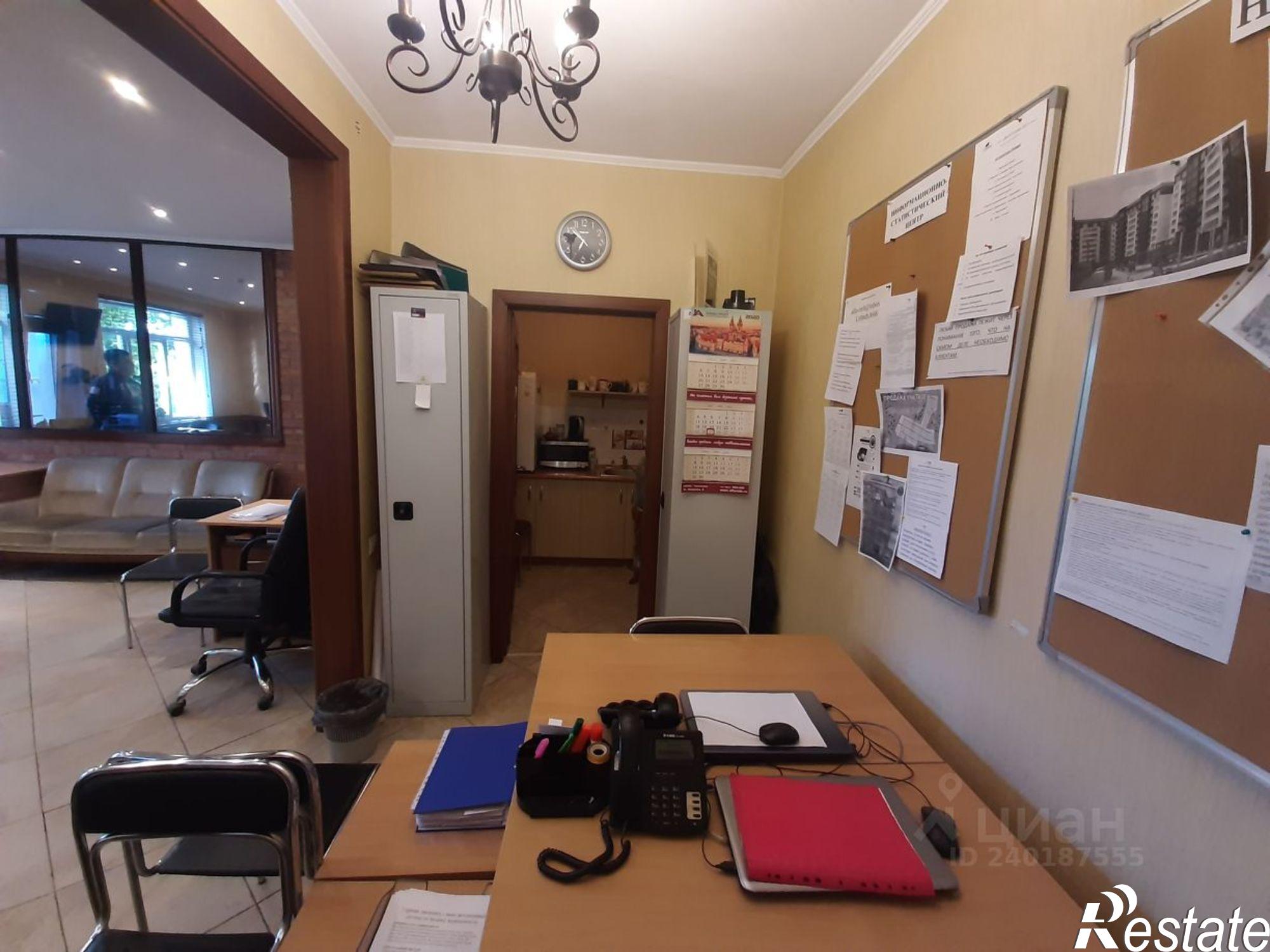 Сдать офис, помещение под офис за 75 004 рублей на ул Коперника, 2