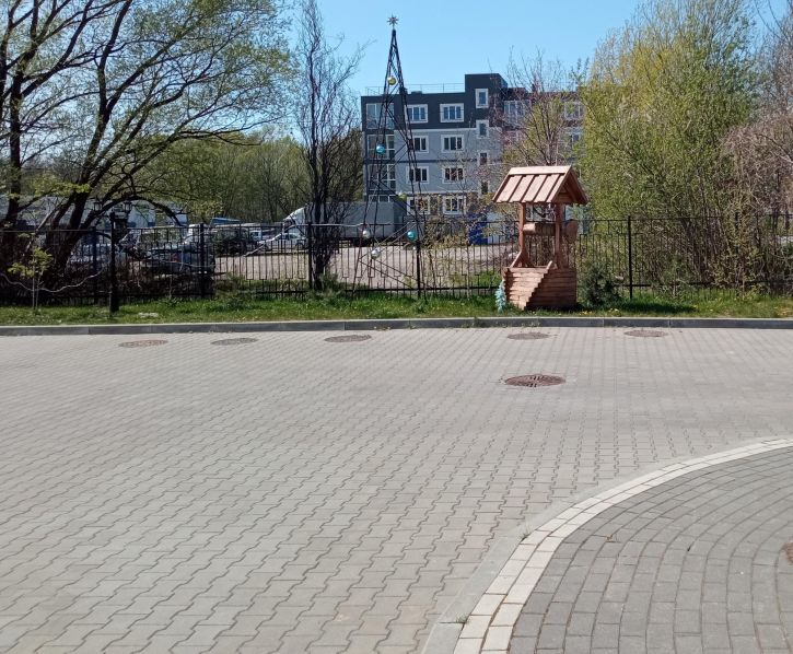 3-комн квартира Россия, Победы пр-кт, 251