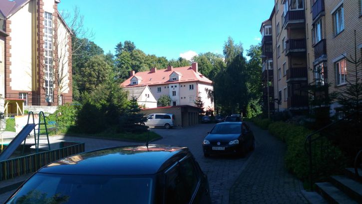 2-комн квартира Россия, Сержанта Мишина ул, 3