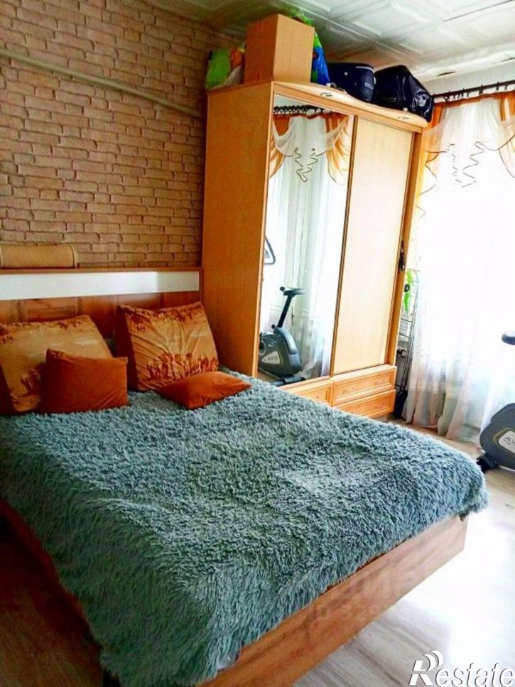 4-комн квартира ул Больничная, 20,  д. 20