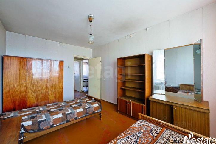 3-комн квартира улица 9-го Апреля, 12,  д. 12