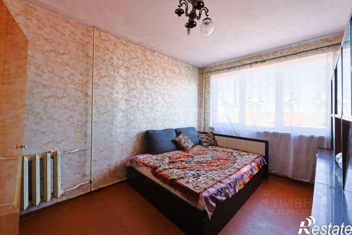 3-комн квартира улица 9-го Апреля, 12,  д. 12