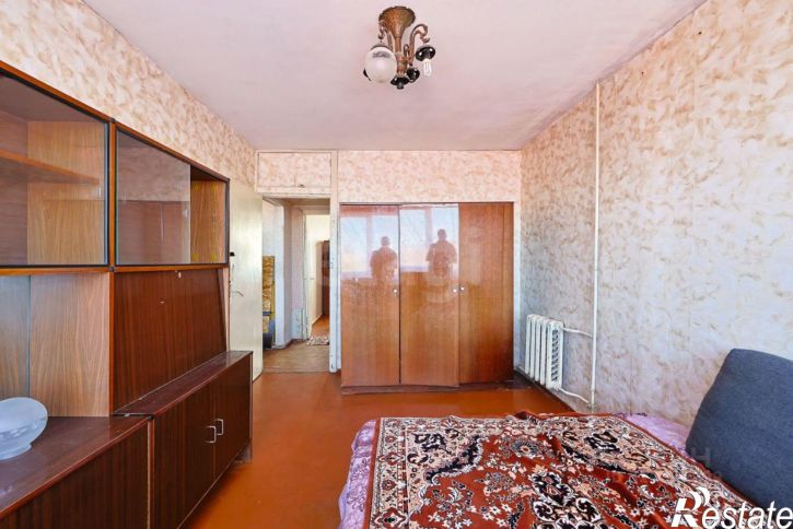3-комн квартира улица 9-го Апреля, 12,  д. 12