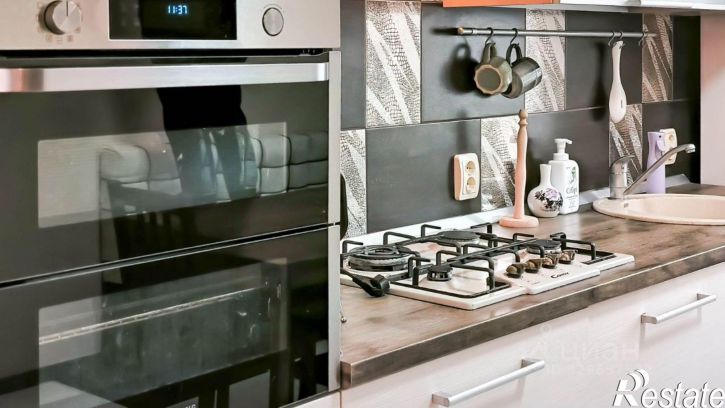 4-комн квартира улица Степана Разина, 30А,  д. 30А