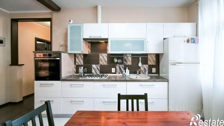 4-комн квартира улица Степана Разина, 30А,  д. 30А