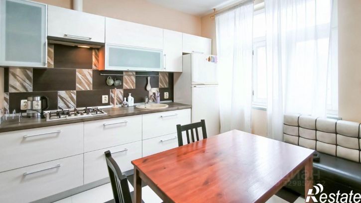 4-комн квартира улица Степана Разина, 30А,  д. 30А