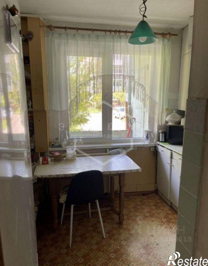 3-комн квартира Батальная улица, 77,  д. 77