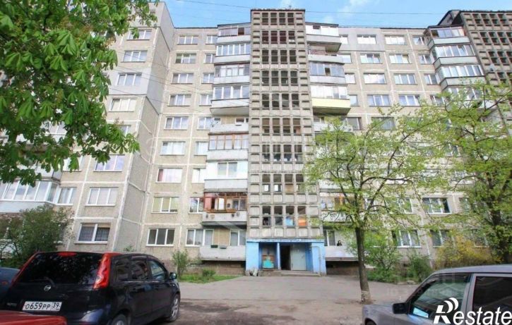 3-комн квартира Батальная улица, 77,  д. 77
