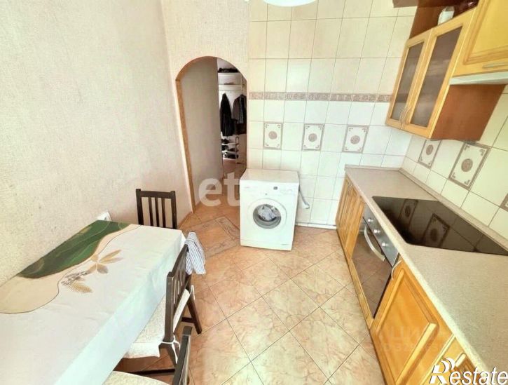 2-комн квартира ул Дзержинского, 72В,  д. 72В