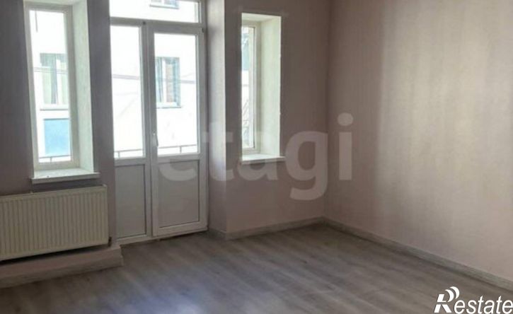 3-комн квартира улица Багратиона, 93А,  д. 93А