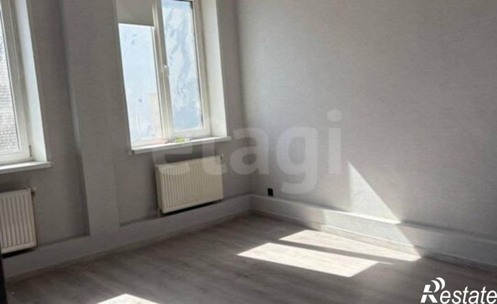 3-комн квартира улица Багратиона, 93А,  д. 93А