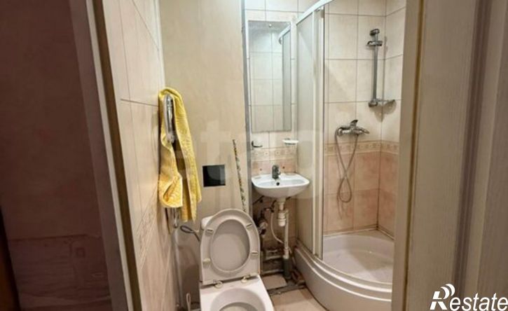 3-комн квартира улица Чекистов, 5,  д. 5