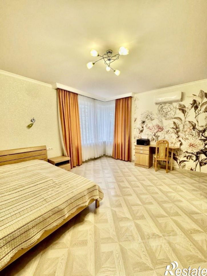 2-комн квартира улица Тургенева, 21,  д. 21