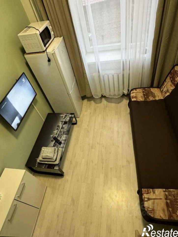 1-комн квартира улица Александра Суворова, 41,  д. 41