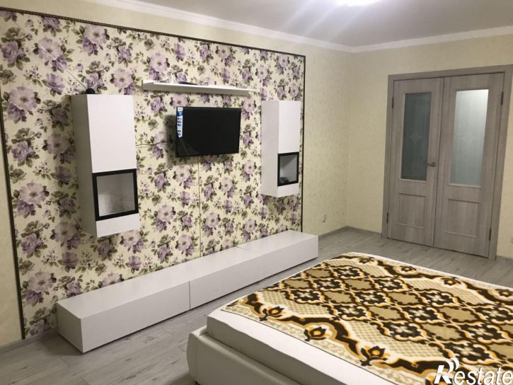 1-комн квартира улица Дзержинского, 168Д,  д. 168Д