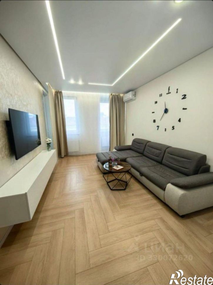 2-комн квартира пр-кт Калинина, 111,  д. 111