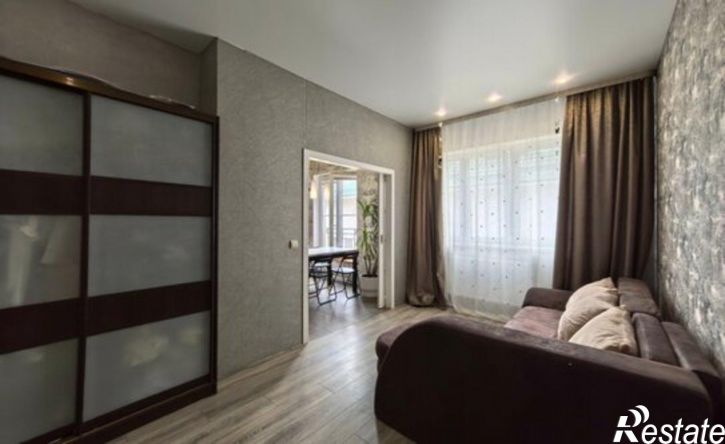 4-комн квартира ул Михаила Светлова, 32А,  д. 32А