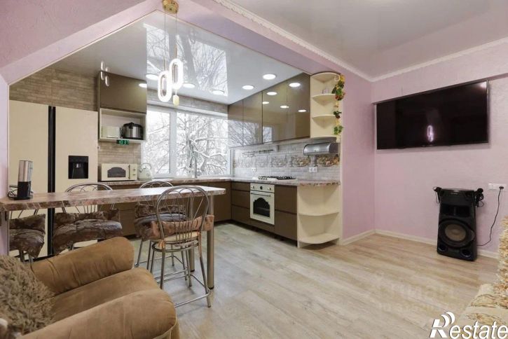 4-комн квартира ул В.Дубинина, 3,  д. 3