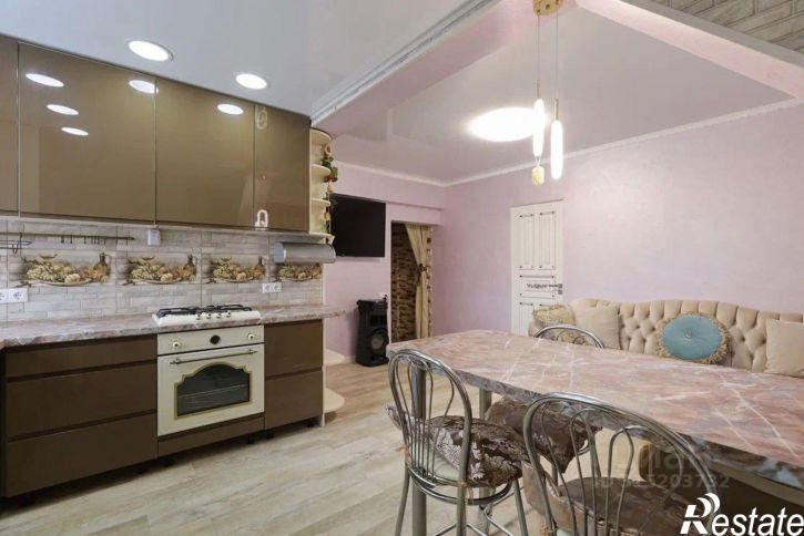 4-комн квартира ул В.Дубинина, 3,  д. 3